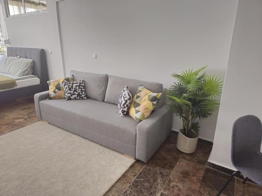 Tao City Center Apartment With Fee Wifi And Air Con By Namaste Elite Torremolinos Bagian luar foto