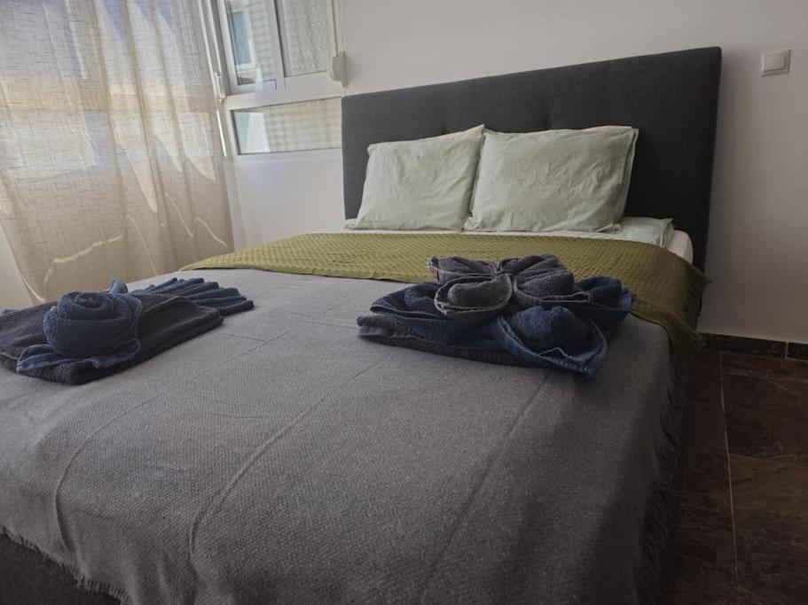 Tao City Center Apartment With Fee Wifi And Air Con By Namaste Elite Torremolinos Bagian luar foto